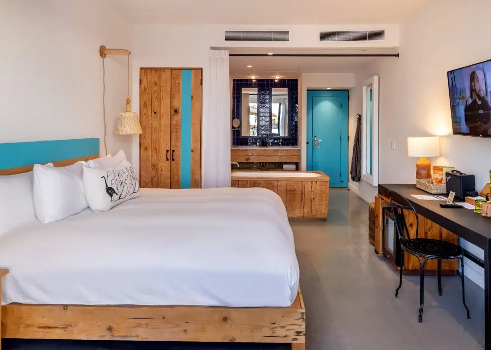 Ocean View King room image 02