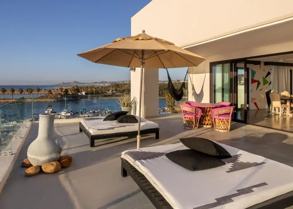 Very Large room image 01